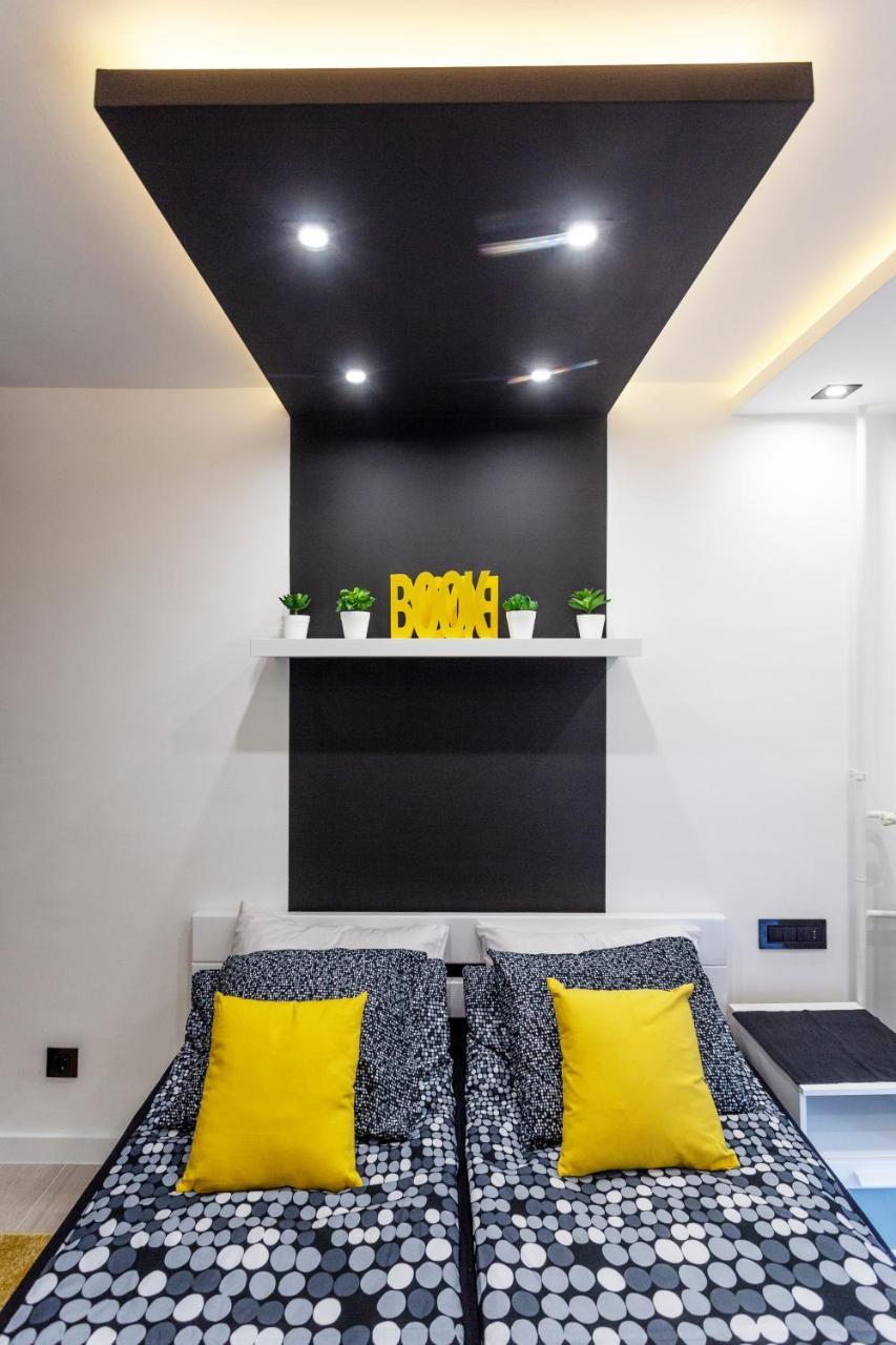 Park Apartment Novi Sad Bagian luar foto