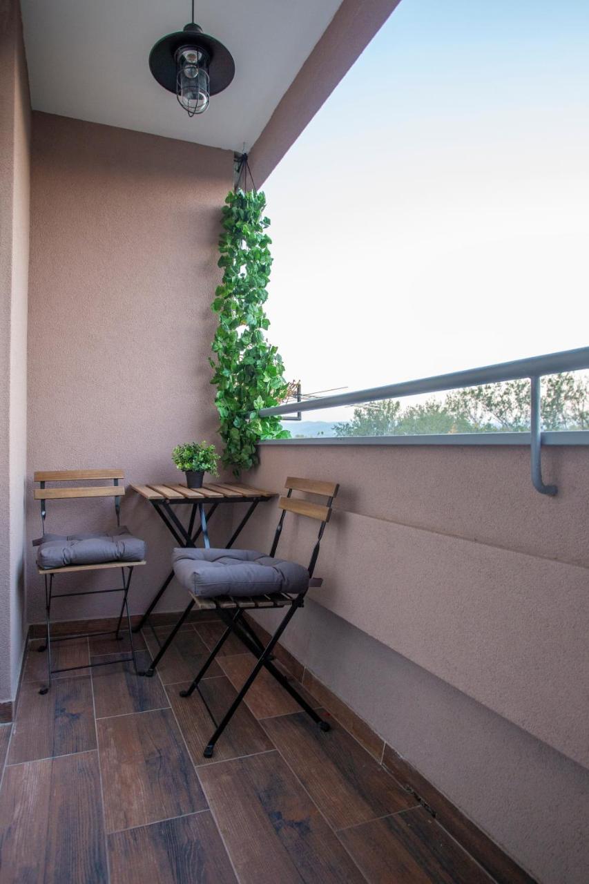 Park Apartment Novi Sad Bagian luar foto